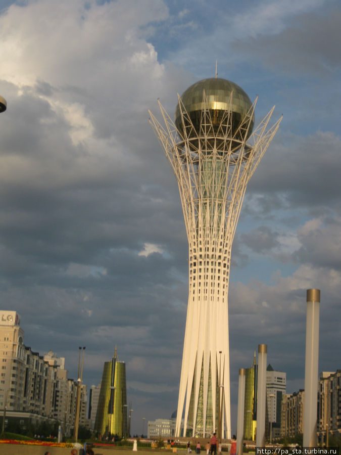 Байтерек Астана, Казахстан