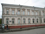 Самый старый пермский дом, построенный купцом Петром Абрамовичем Поповым в 1784 году
