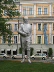 Мюнхен. Maximilian von Montgelas. Алюминиевая скульптура на Променадерплац