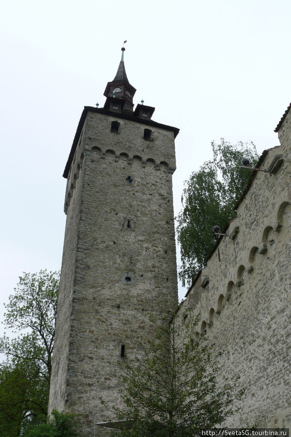 Башня креспостной стены. Люцерн, Швейцария