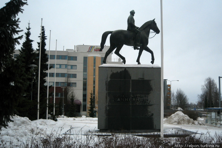 Памятник маршалу Маннерге