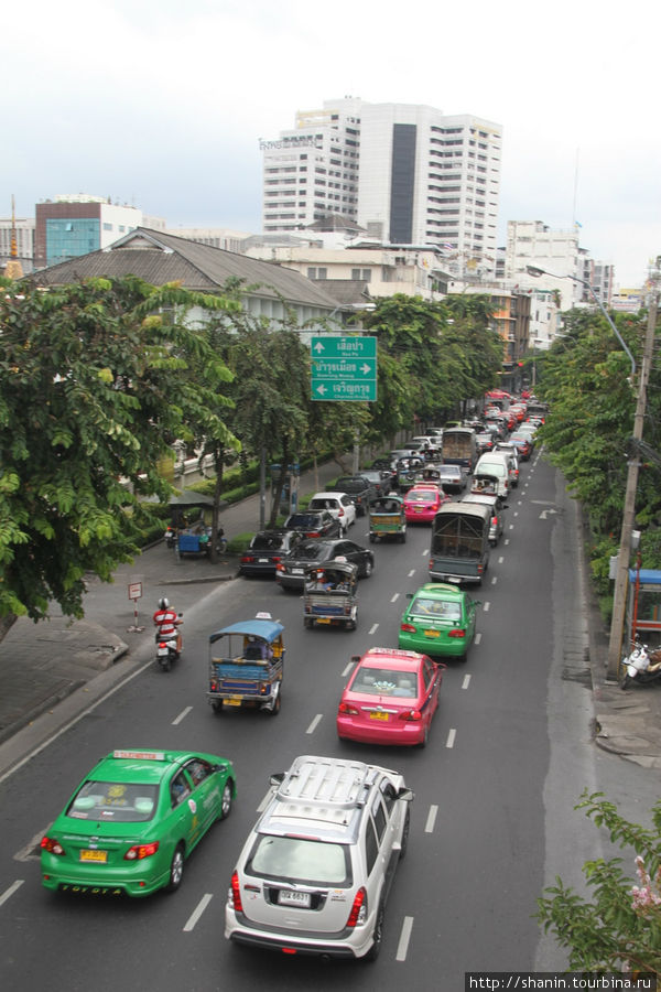Многообразие наземного транспорта Бангкок, Таиланд