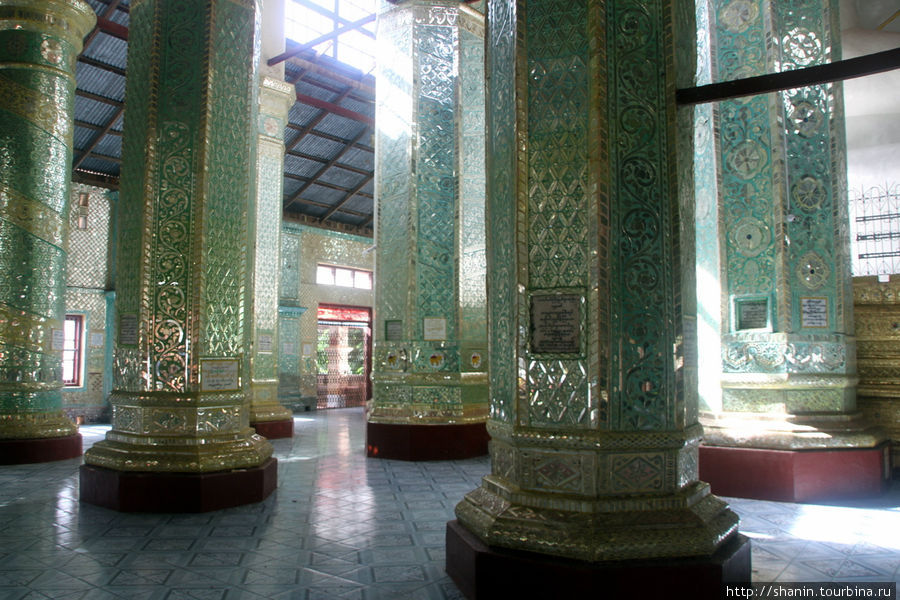 Зеркальные колонны Амарапура, Мьянма