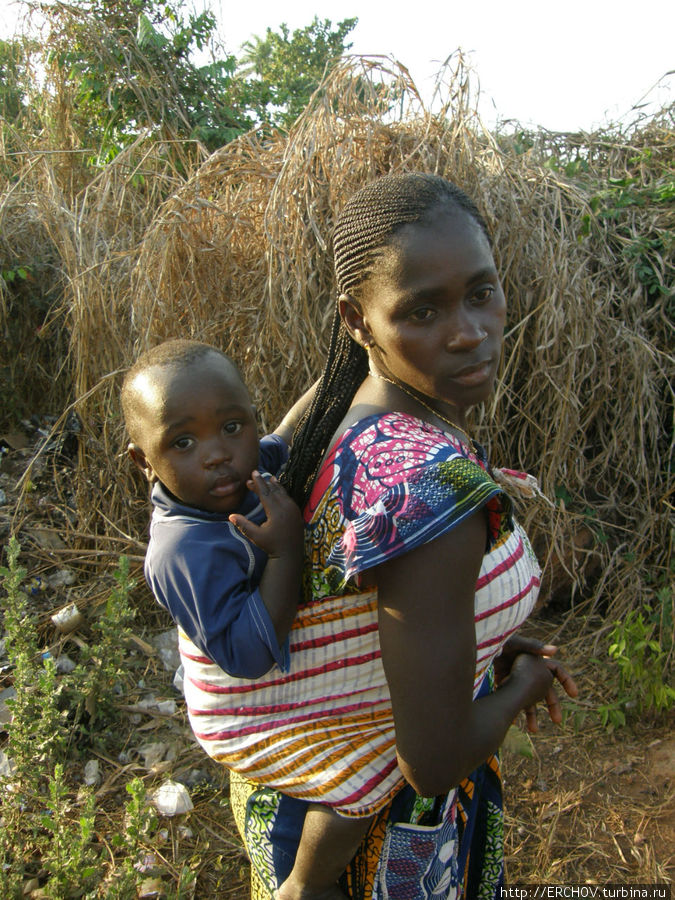 В местной деревне Округ Болама, Гвинея-Бисау