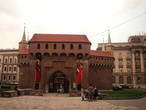 Барбакан — крепость на древнем въезде в Краков