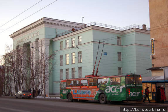 Самый северный троллейбус в мире! Мурманск, Россия