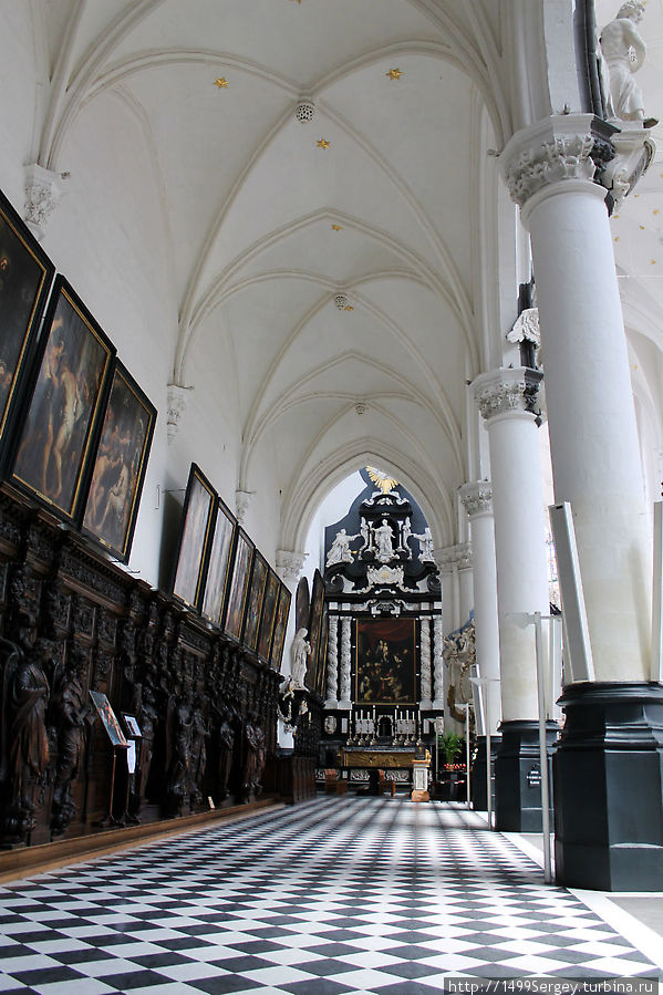 Антверпен. Церковь Св.Павла и сад Голгофа