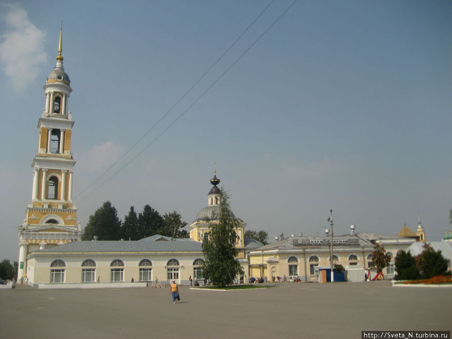 Площадь двух революций коломна