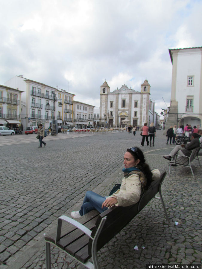 площадь Жиралду Эвора, Португалия