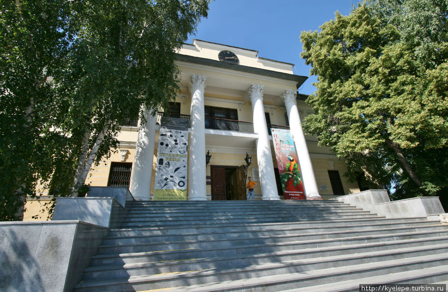 Бывшее здание Городской думы (ныне музей Городская дума) Тюмень, Россия