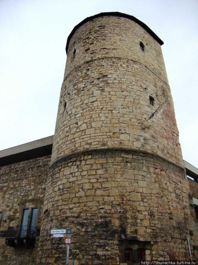 Башня с говорящим названием Бегинен (Beginen) относится к самым ранним из дошедших до нас сооружений города. Датируется 1357 годом. Ганновер, Германия