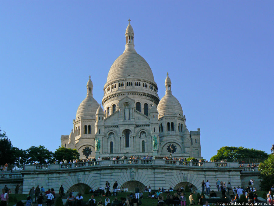 Сахарная голова базилики Париж, Франция