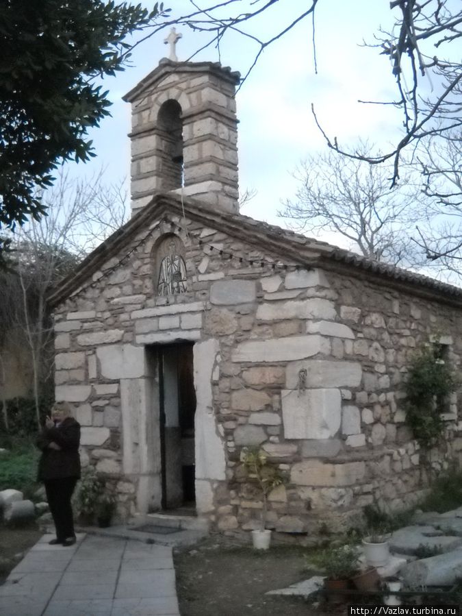Внешний вид церкви Элефсис, Греция