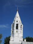 Очень красива колокольня Покровского храма