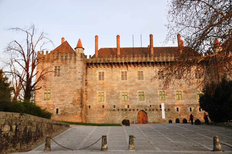 Дворец герцогов Браганса Гимарайнш, Португалия
