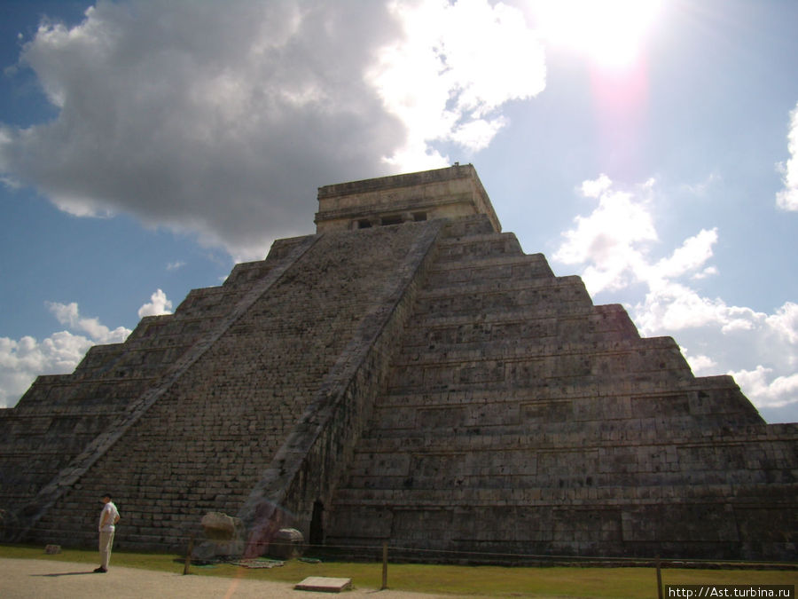 Археологическая зона Чичен Ица или где живёт птица Кецаль Чичен-Ица город майя, Мексика