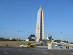 башня на площади революции в Гаване