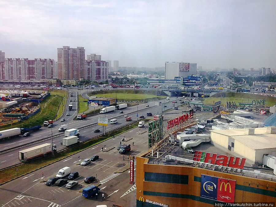 Вид из окна 10 этажа Москва, Россия