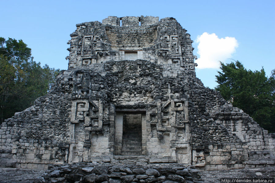 Структура ХХ Чиканна, Мексика