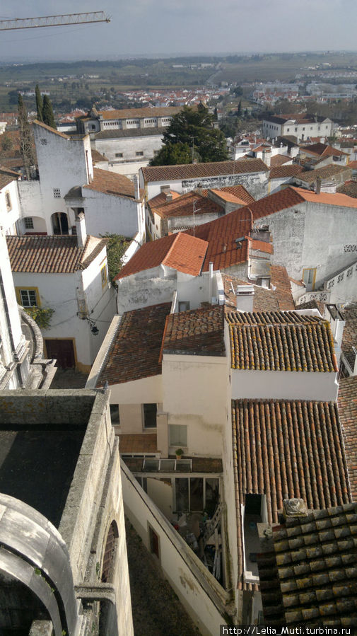 Такой старый и такой кафедральный Эвора, Португалия
