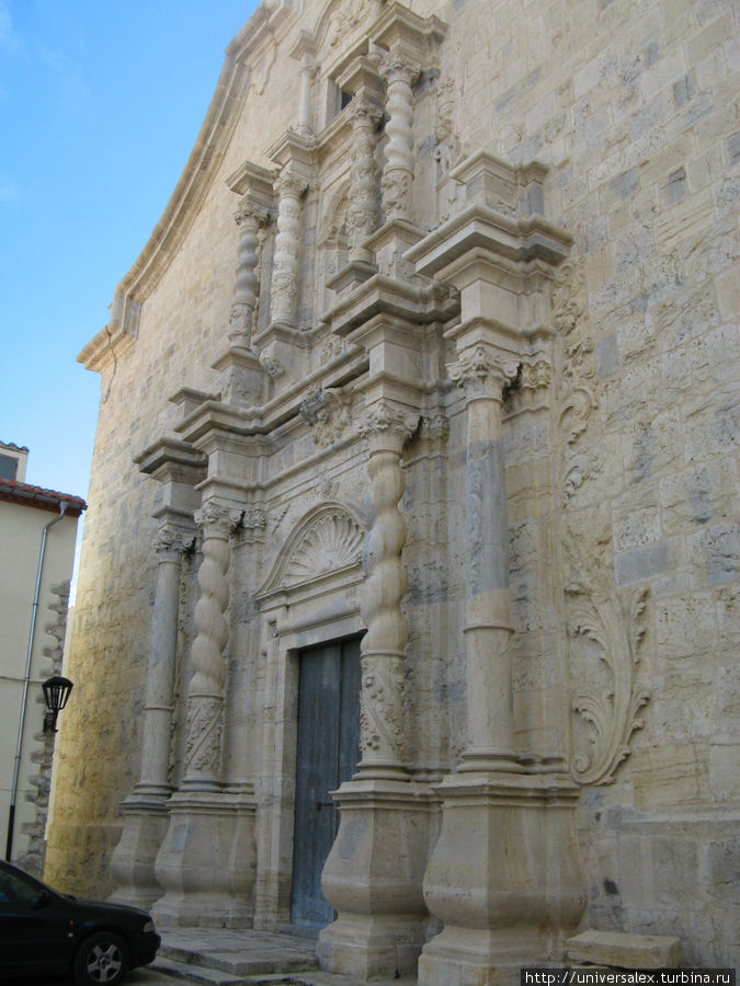 Центральный портал собора Арес-дель-Маэстре, Испания