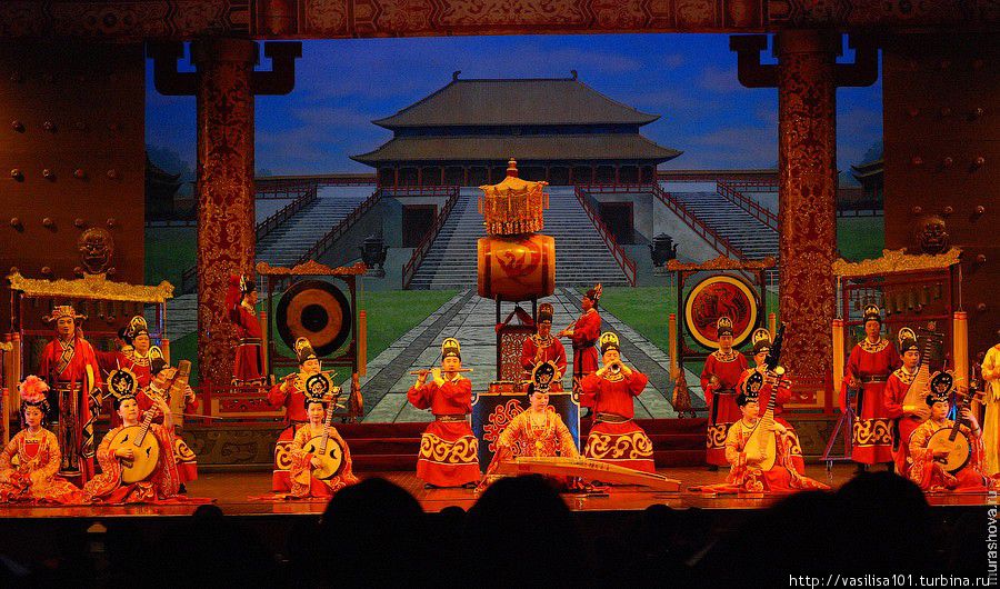 Музыкальное шоу династи Тан с дамплингами, в Сиане