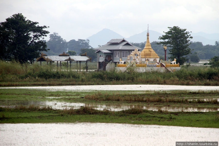 Лодочная экскурсия Мингун, Мьянма