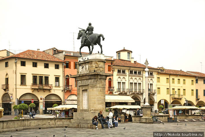 Памятник Гаттамелата Падуя, Италия