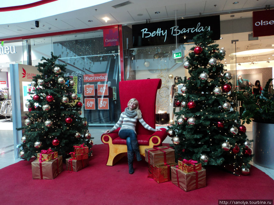 Рождественская атмосфера в Галерее Новы-Сонч, Польша