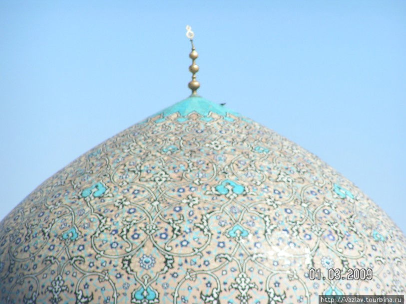 Купол Исфахан, Иран