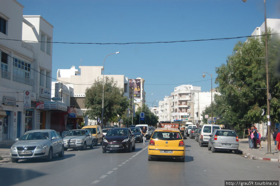 По улицам современного Карфагена Тунис, Тунис