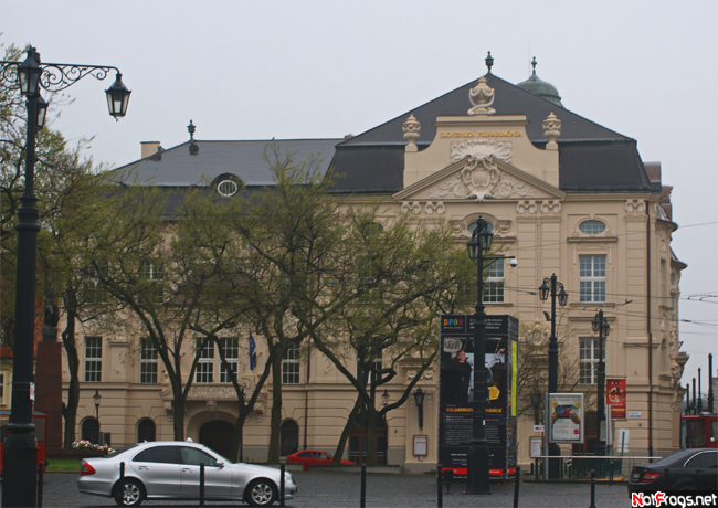 Здание филармонии Братислава, Словакия