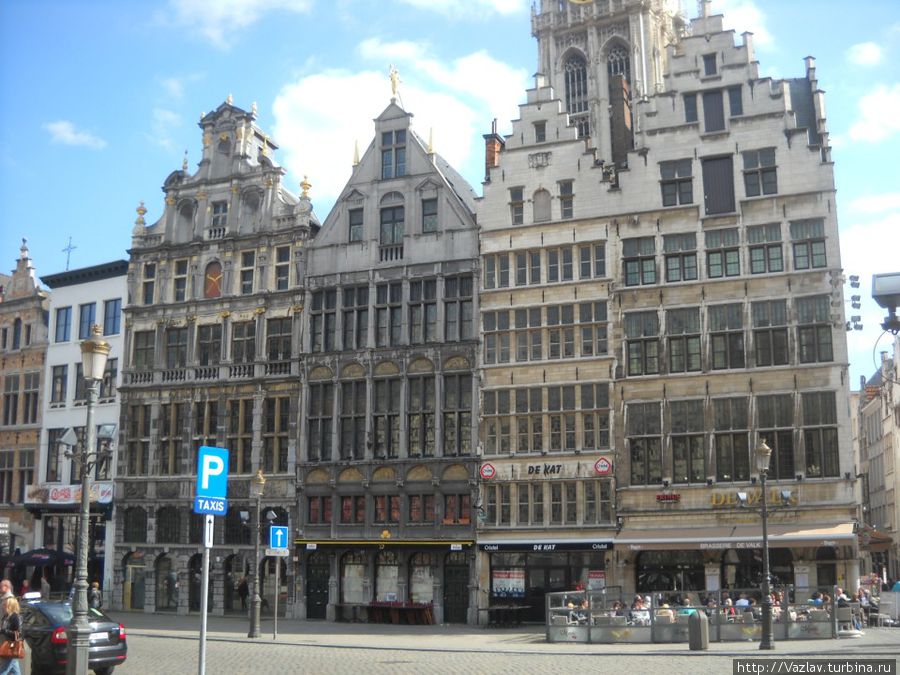 Постройки одного типа Антверпен, Бельгия