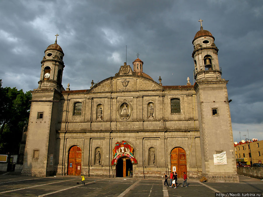 Церковь Одиночества Мехико, Мексика