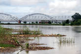 Два моста на реке Иравади у Мандалая