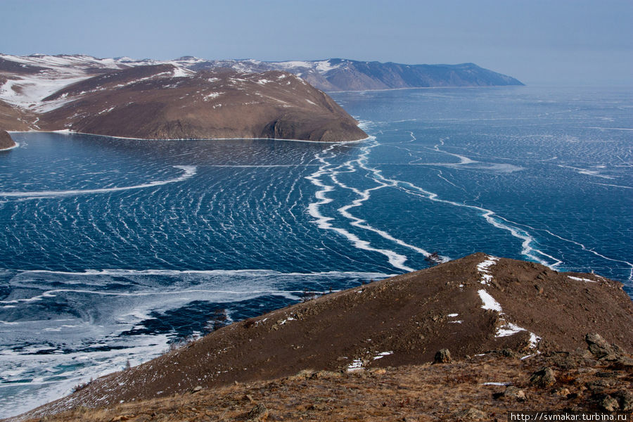 Прибой озеро Байкал, Россия