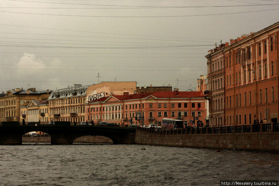 Петербург в цвете. Взгляд с воды. Санкт-Петербург, Россия