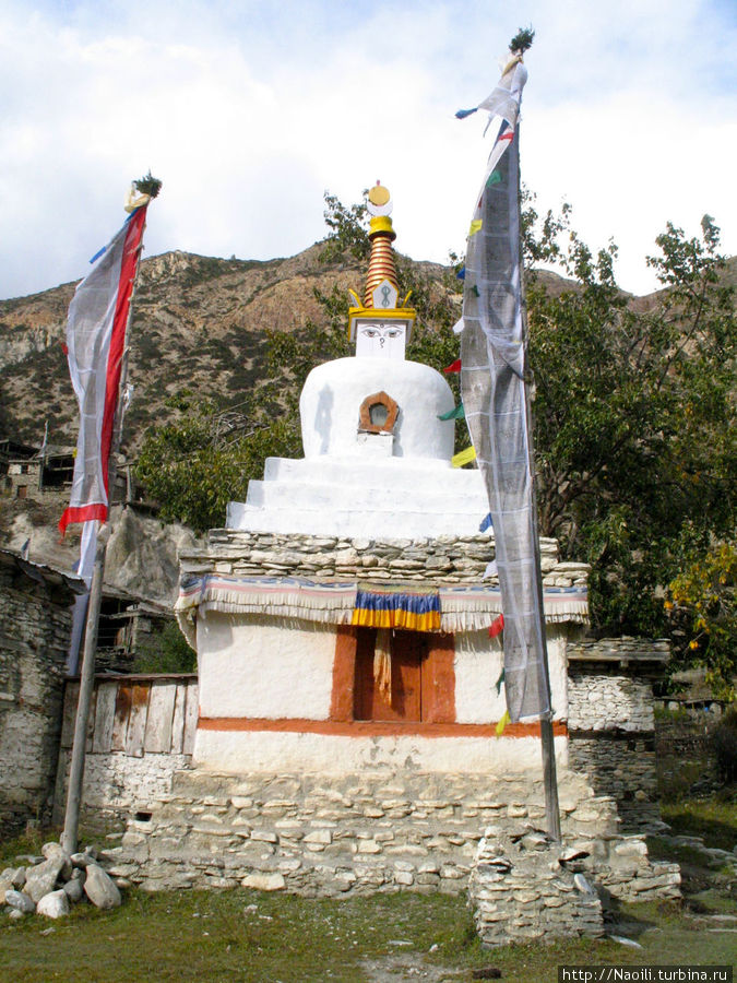 Монастырь Бхрага Бхрага, Непал