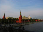 Вид на стены и башни Кремля с Большого каменного моста.