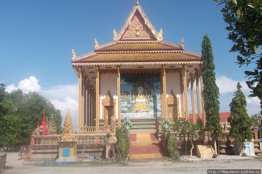 Лингам и йони Сиемреап, Камбоджа