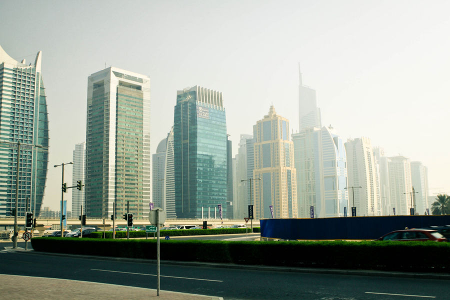 Нефть - друг человека Дубай, ОАЭ