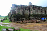 Руины монастырского храма