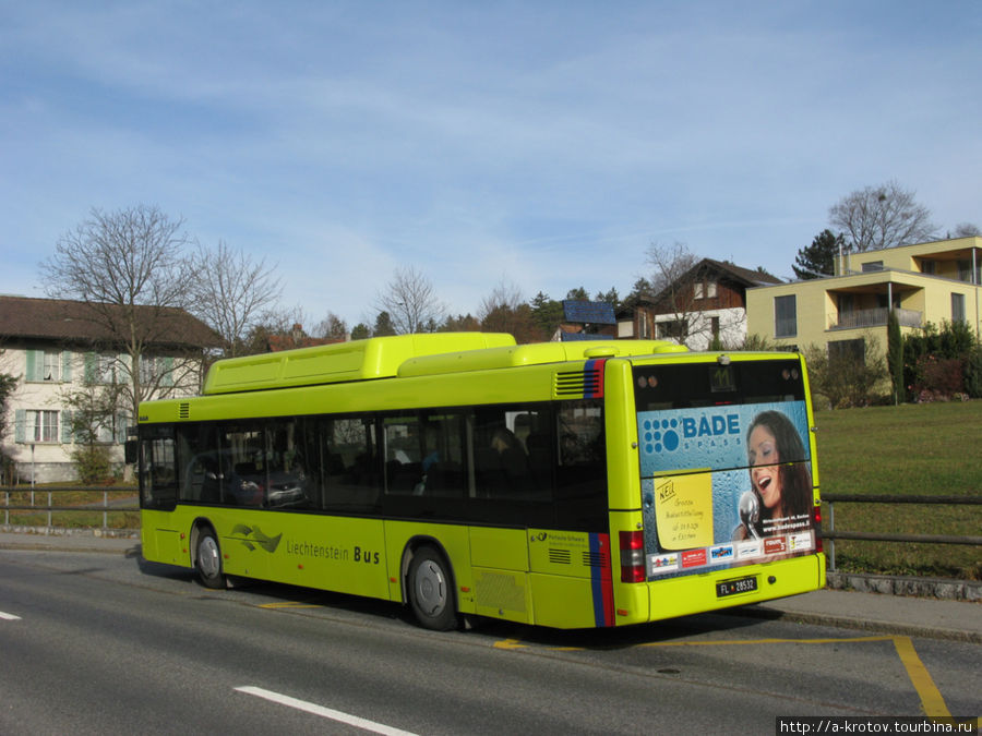 лихт-автобус в столице Вадуц, Лихтенштейн