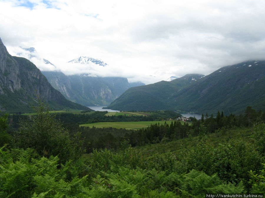 Чудесная долина Эйкесдал. Кажется, тут живут эльфы. Ондалснес, Норвегия