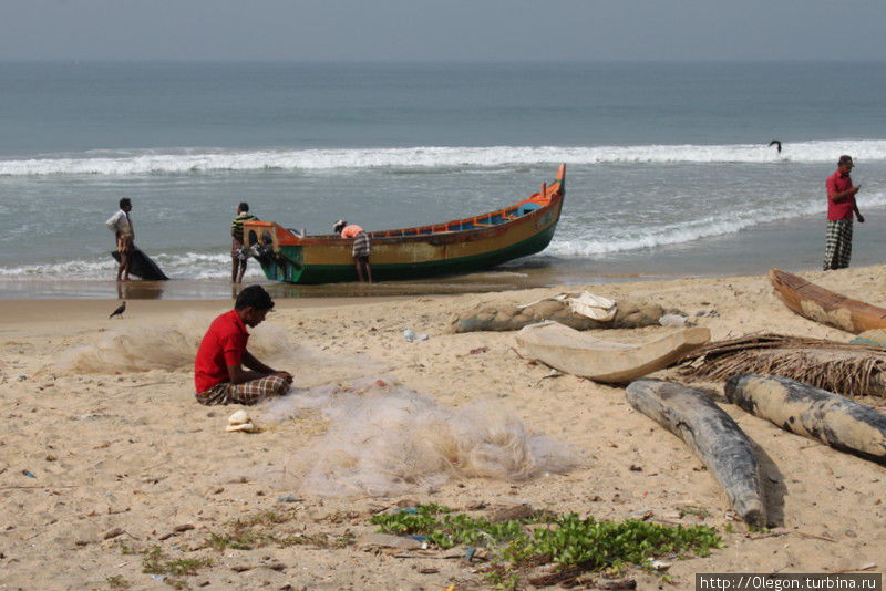 Рыбака видно издалека, Фиш-темы Варкалы Варкала, Индия