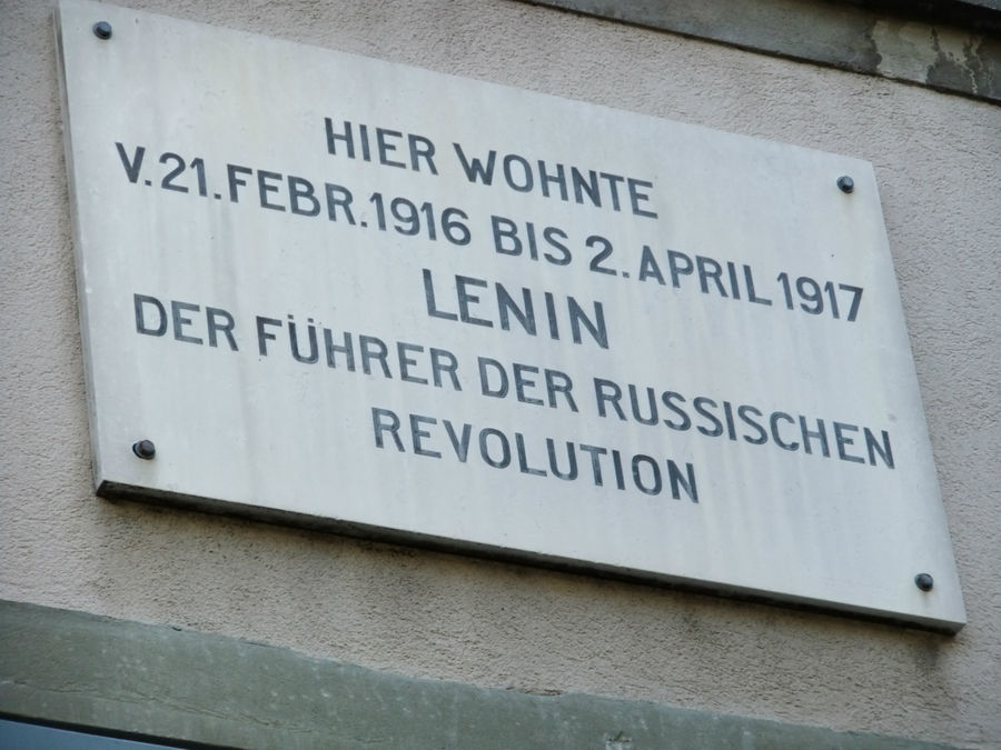 ...фюрер дер рюссишен революшн... ) Цюрих, Швейцария