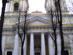 Сооружение собора и его внешняя отделка были завершены к 1788 году