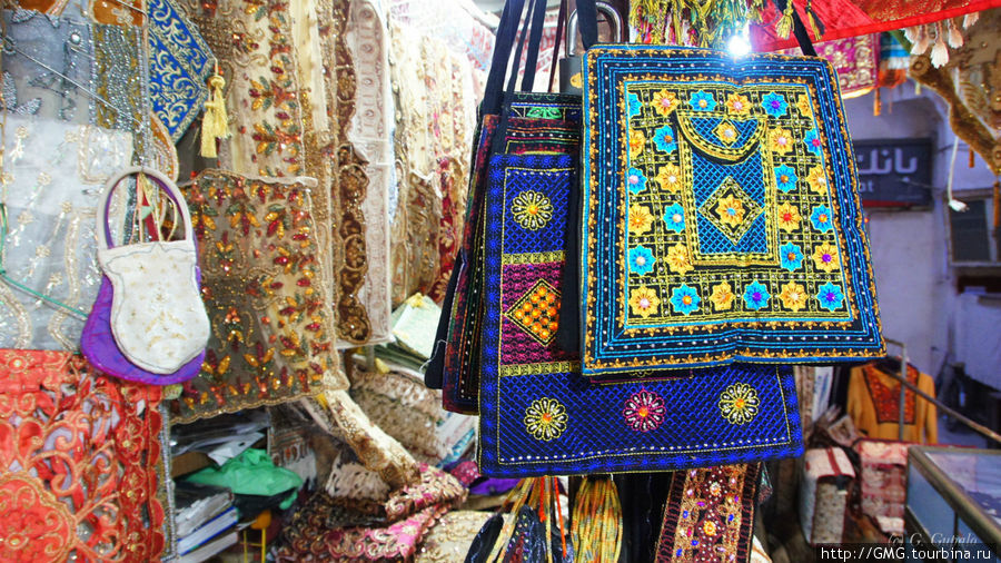 Настоящий восточный базар Исфахан, Иран